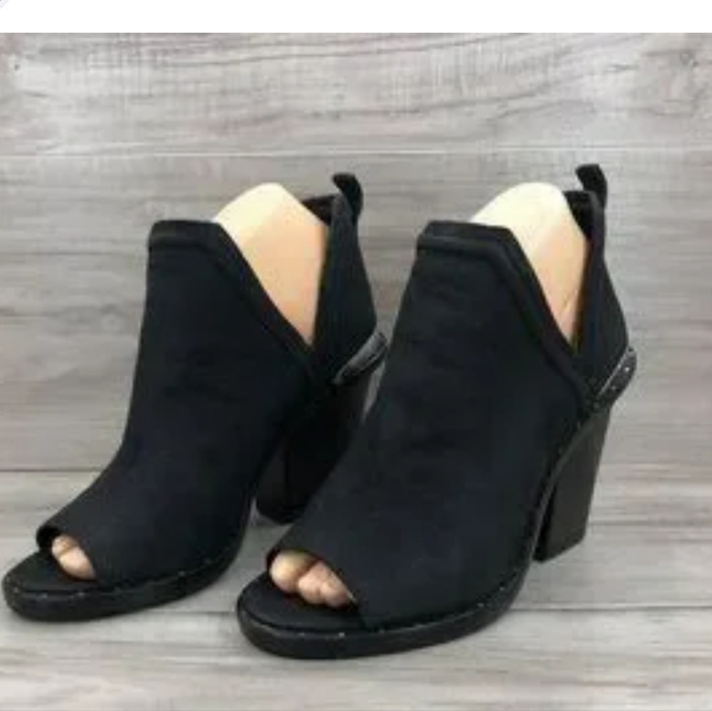 Mercer Edit Fadeout Peep Toe Bootie, Black Suede, Womens Size 7 M.Like new.